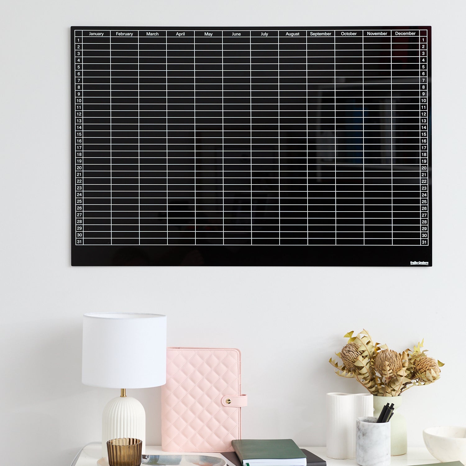 Daily Orders Planner M / Black Yearly Planner | Landscape | Black